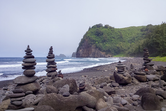 Hawaii's Pololu Beach 4